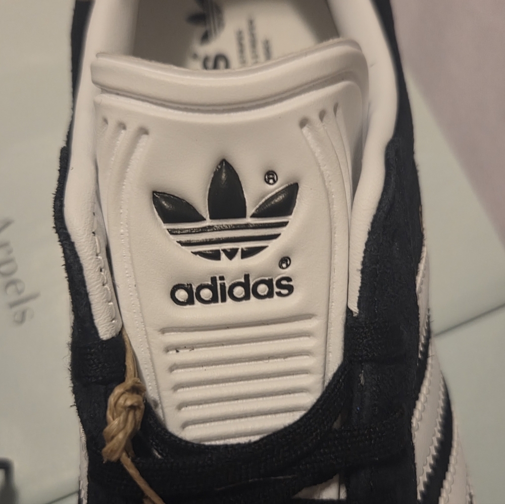 adidas Gazelle Black and White Men's Shoes - Picture 3 of 6